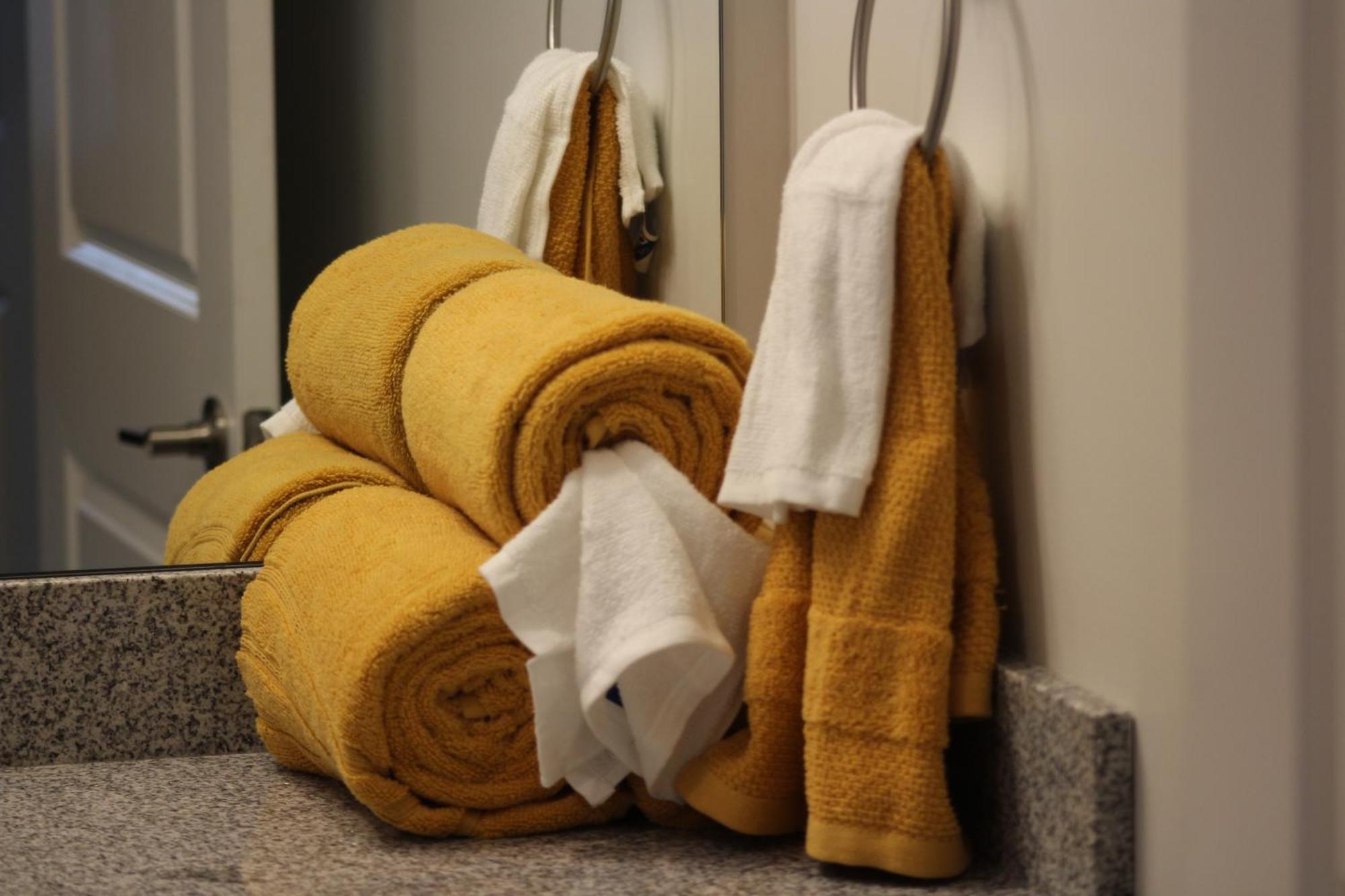 Quiet And Luxury Apartment - 10 Minutes From Ecu Winterville 外观 照片